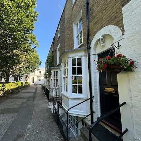 2 Bed Georgian Cottage, Ramsgate Exterior foto